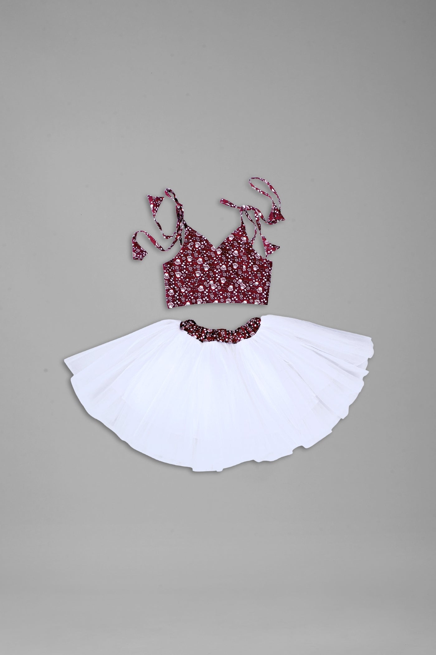 Kids Girls Shoulder Strap Floral Printed Crop Top And Shoft Net Knee-Length Skirt Clothing Set