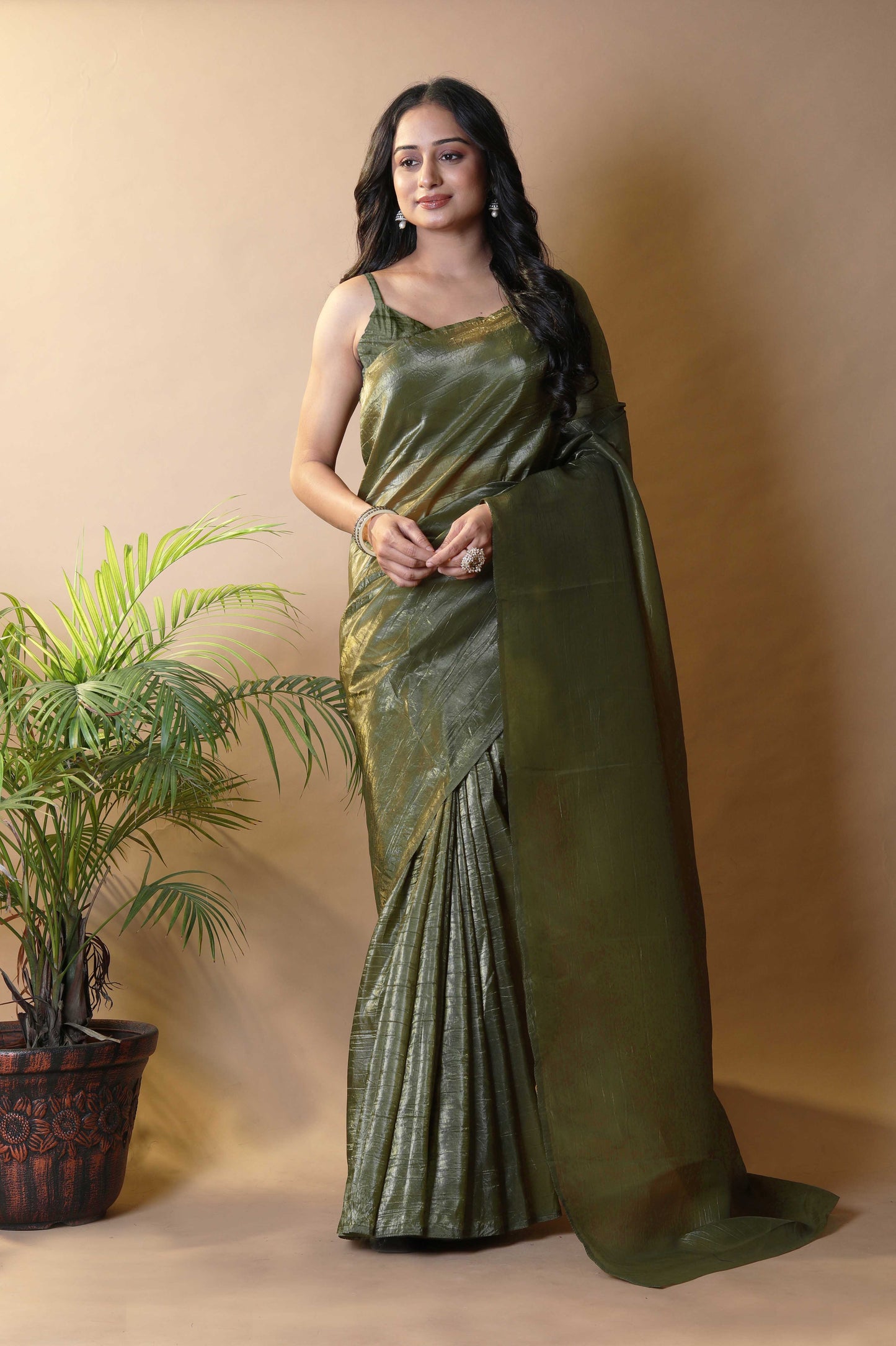 Elegant Mehendi Green Tissue Silk Crunchy Party Wear Saree